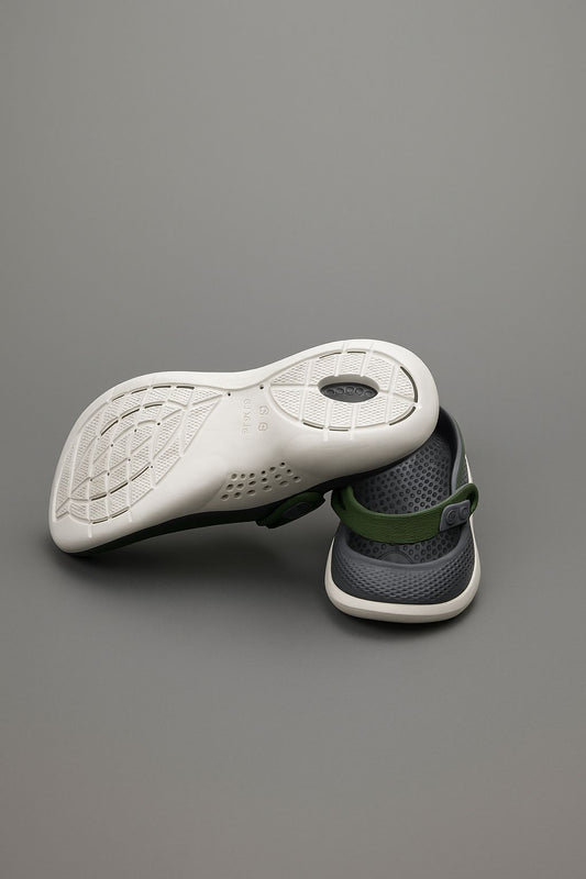 Men’s LiteRide Comfort Clogs